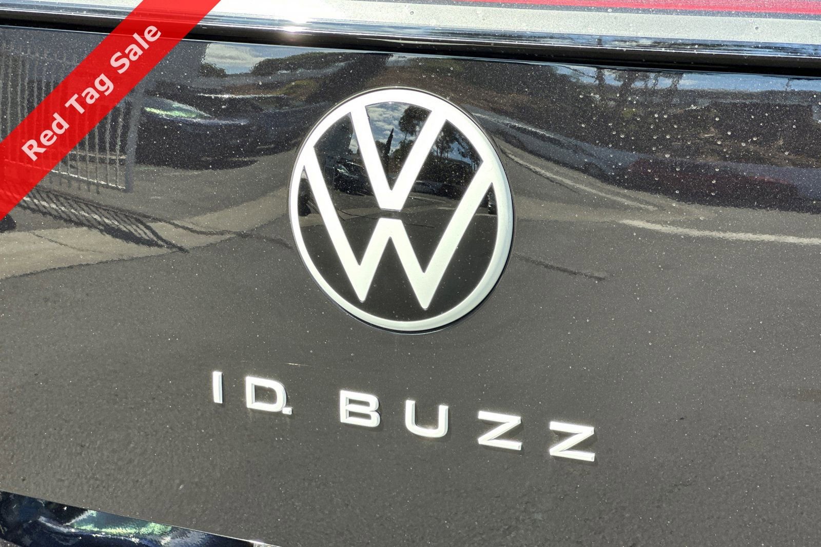 New 2025 Volkswagen ID. Buzz Pro S image 7