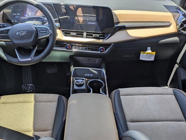 New 2026 Chevrolet Equinox ACTIV w/ Convenience Package III image 13