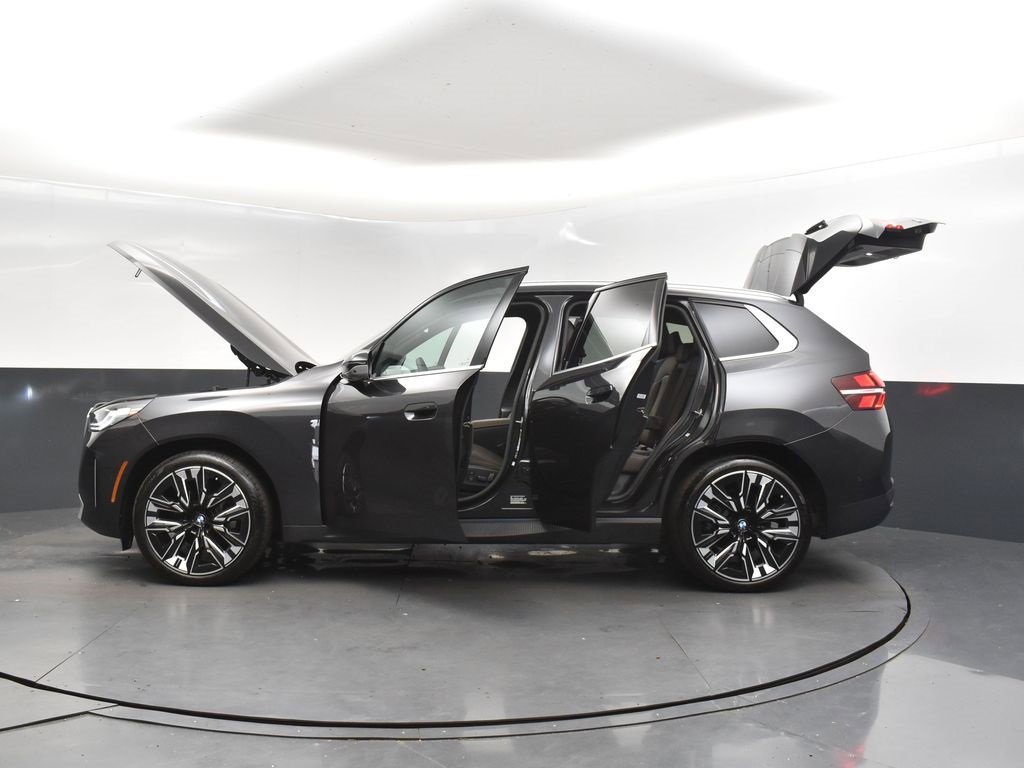Used 2025 BMW X3 xDrive30i w/ Premium Package image 46