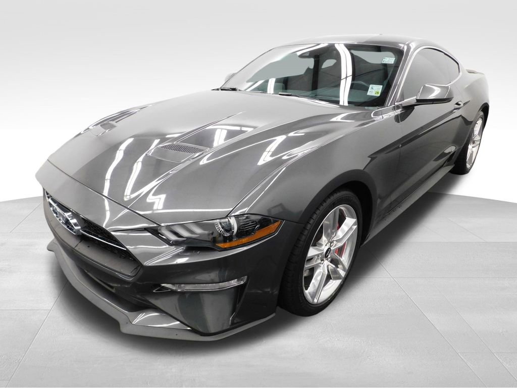 Used 2020 Ford Mustang Premium w/ Equipment Group 201A image 3