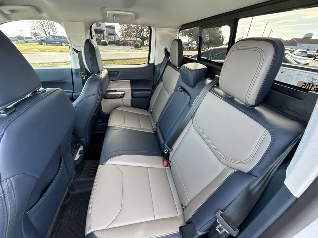 Used 2025 Ford Maverick Lariat image 22