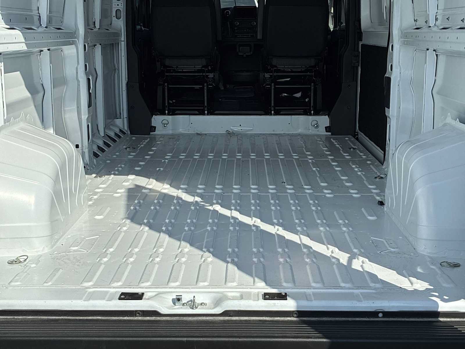 New 2026 RAM ProMaster 3500 w/ Cold Weather Group FWD image 18