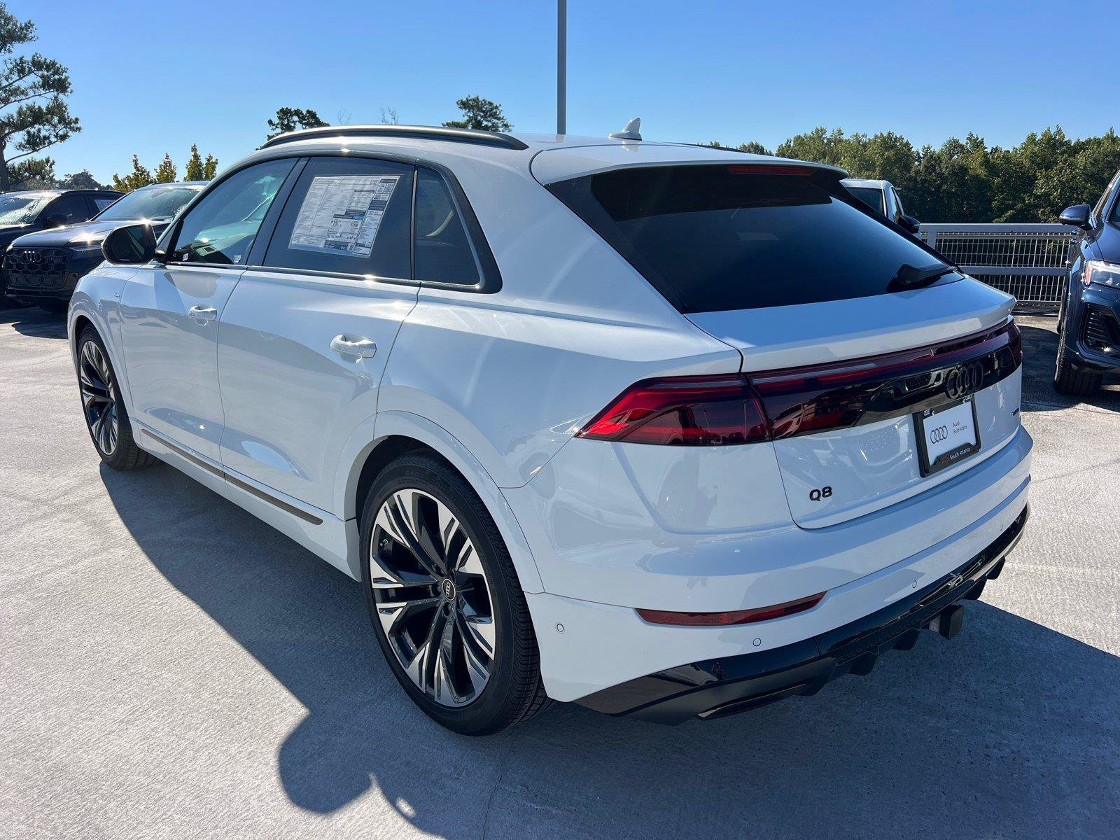 New 2027 Audi Q8 Premium Plus AWD/4WD image 7
