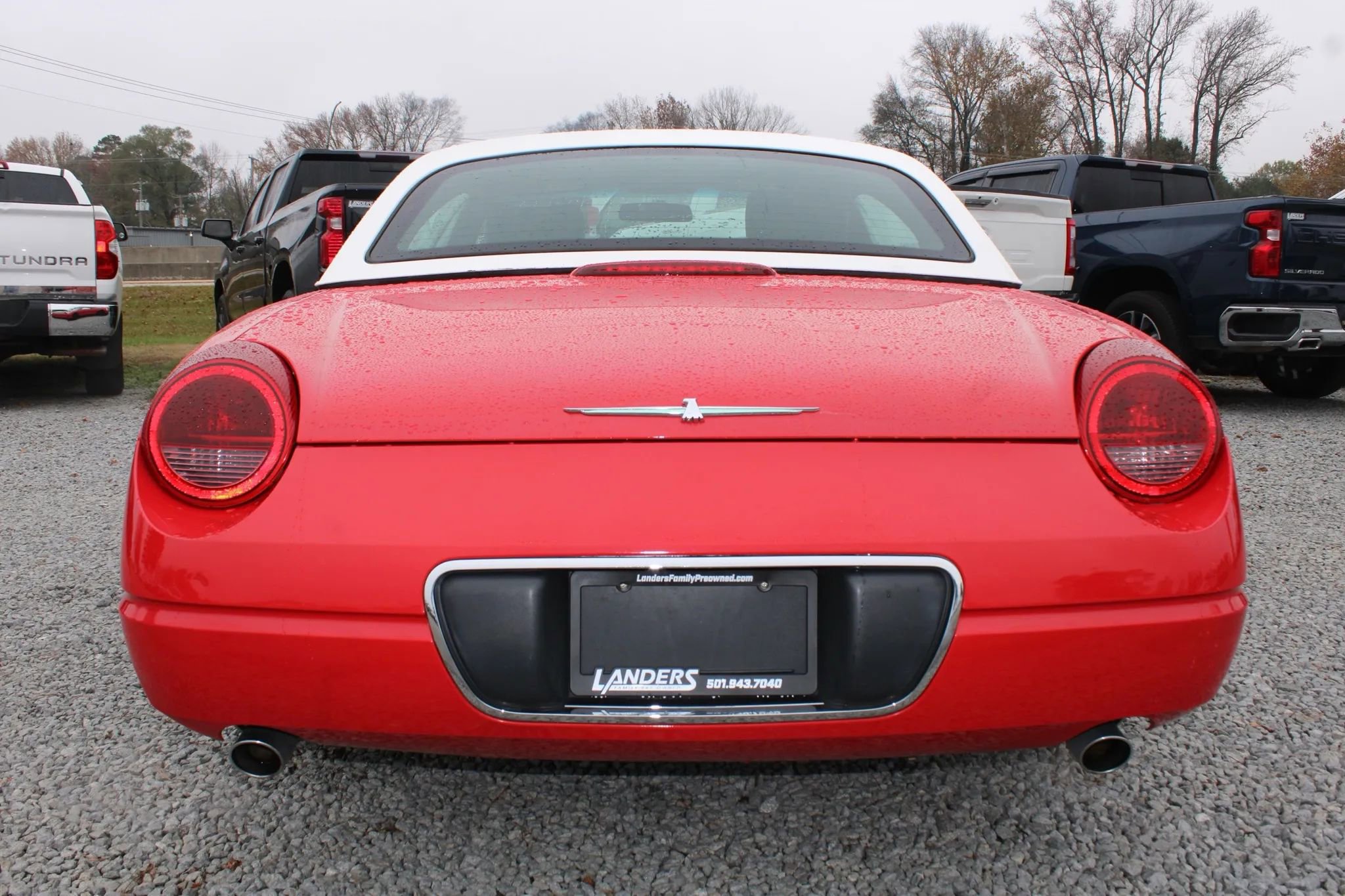 Used 2004 Ford Thunderbird image 15