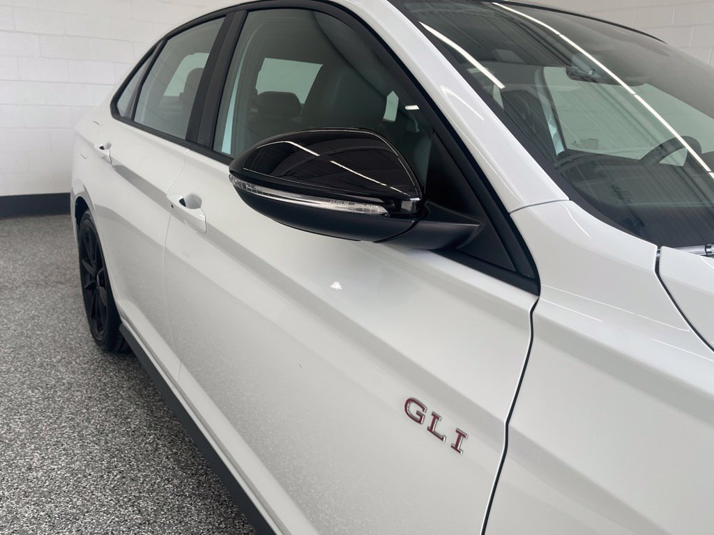 New 2027 Volkswagen Jetta GLI Autobahn FWD image 12