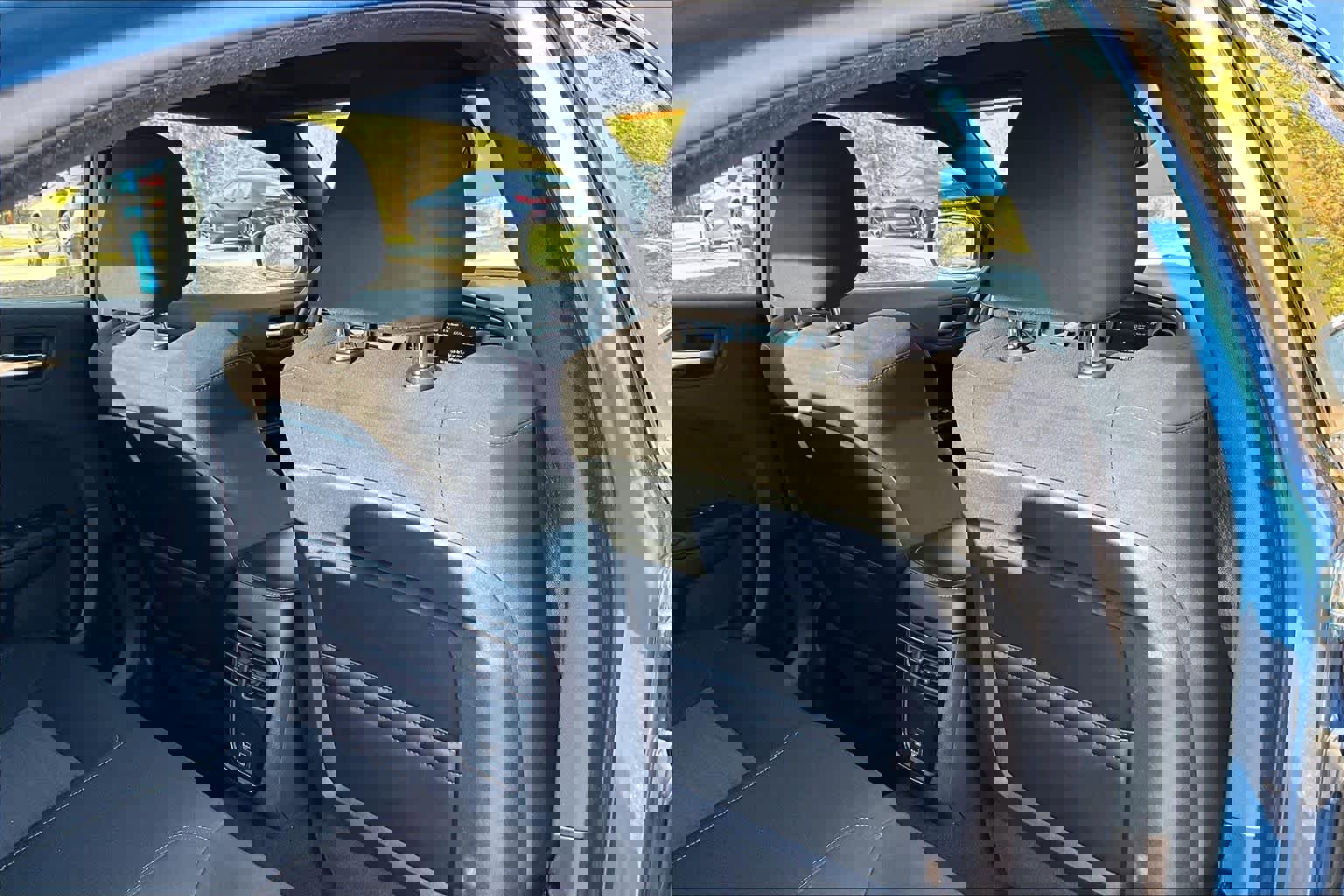 Used 2022 Dodge Charger R/T w/ Blacktop Package image 20