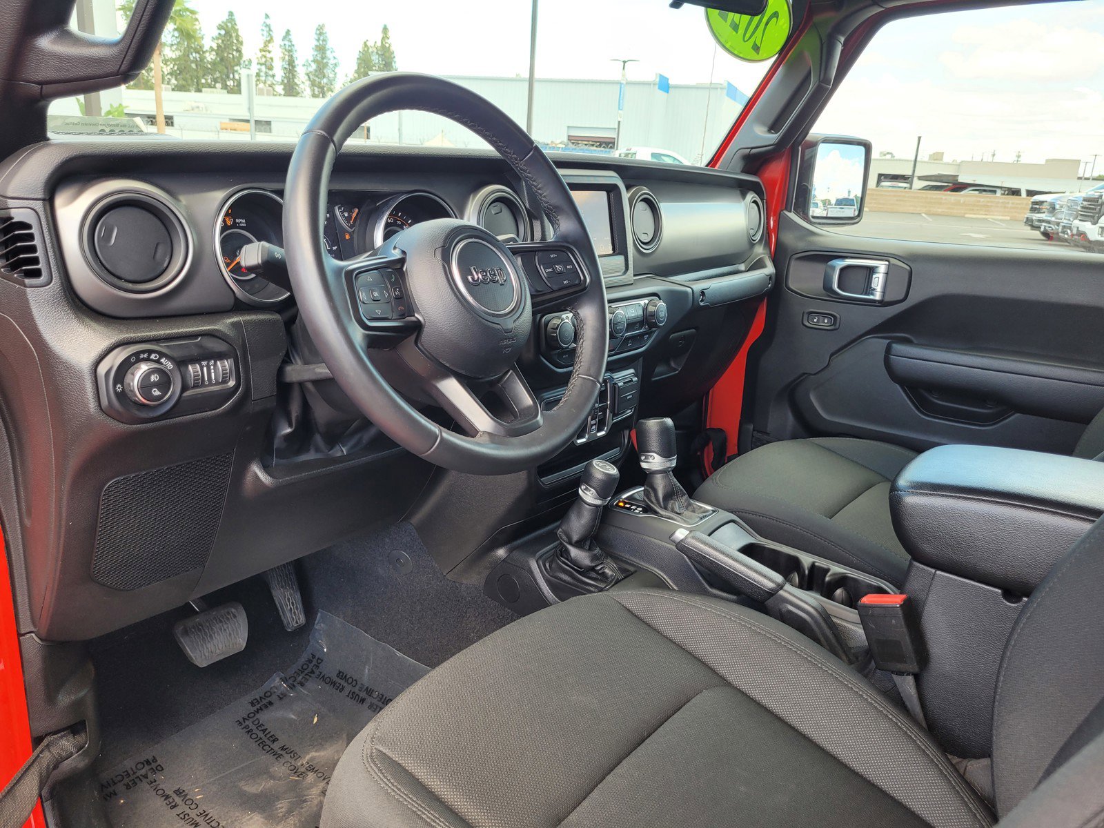 Used 2022 Jeep Gladiator Willys image 9