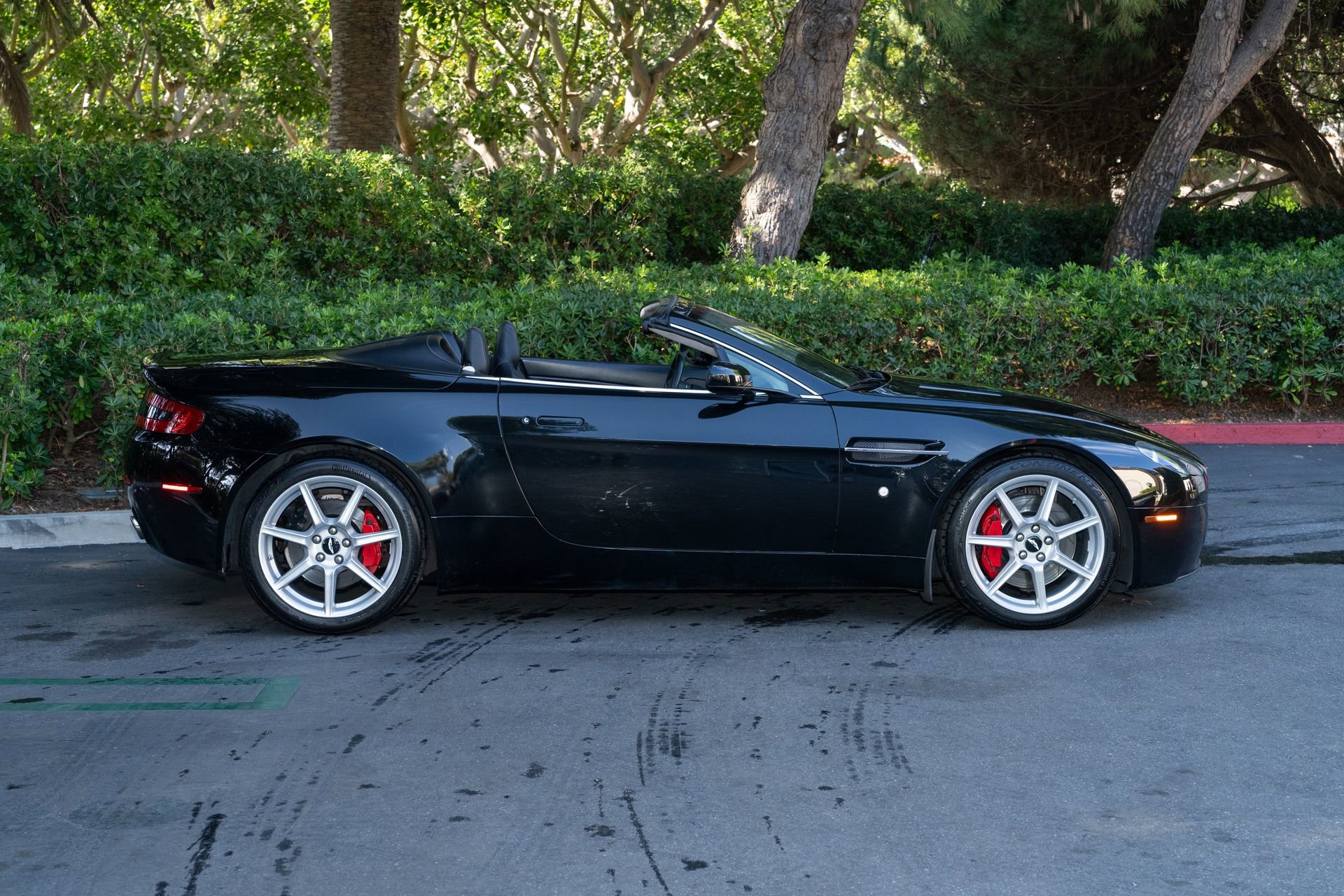 Used 2007 Aston Martin V8 Vantage Roadster image 27