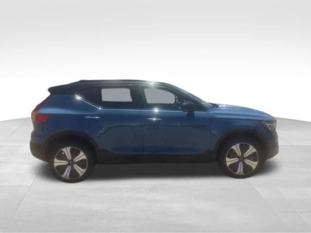 Certified 2023 Volvo XC40 Recharge Plus w/ Protection Package Premier AWD/4WD image 9