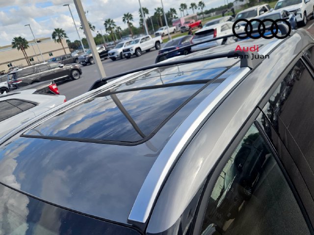 Used 2026 Toyota Highlander Platinum AWD/4WD image 7