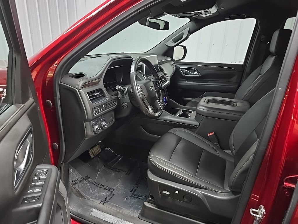 Used 2022 Chevrolet Tahoe Z71 w/ Luxury Package AWD/4WD image 29