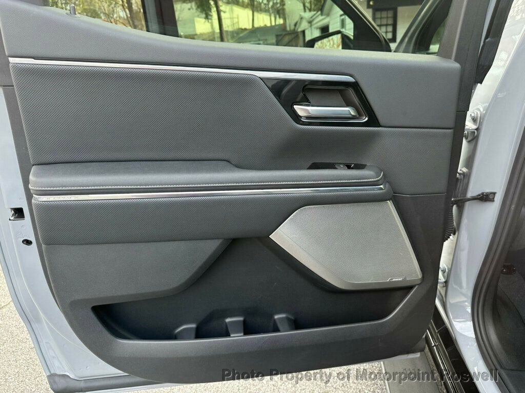 Used 2024 GMC Sierra EV Denali image 22