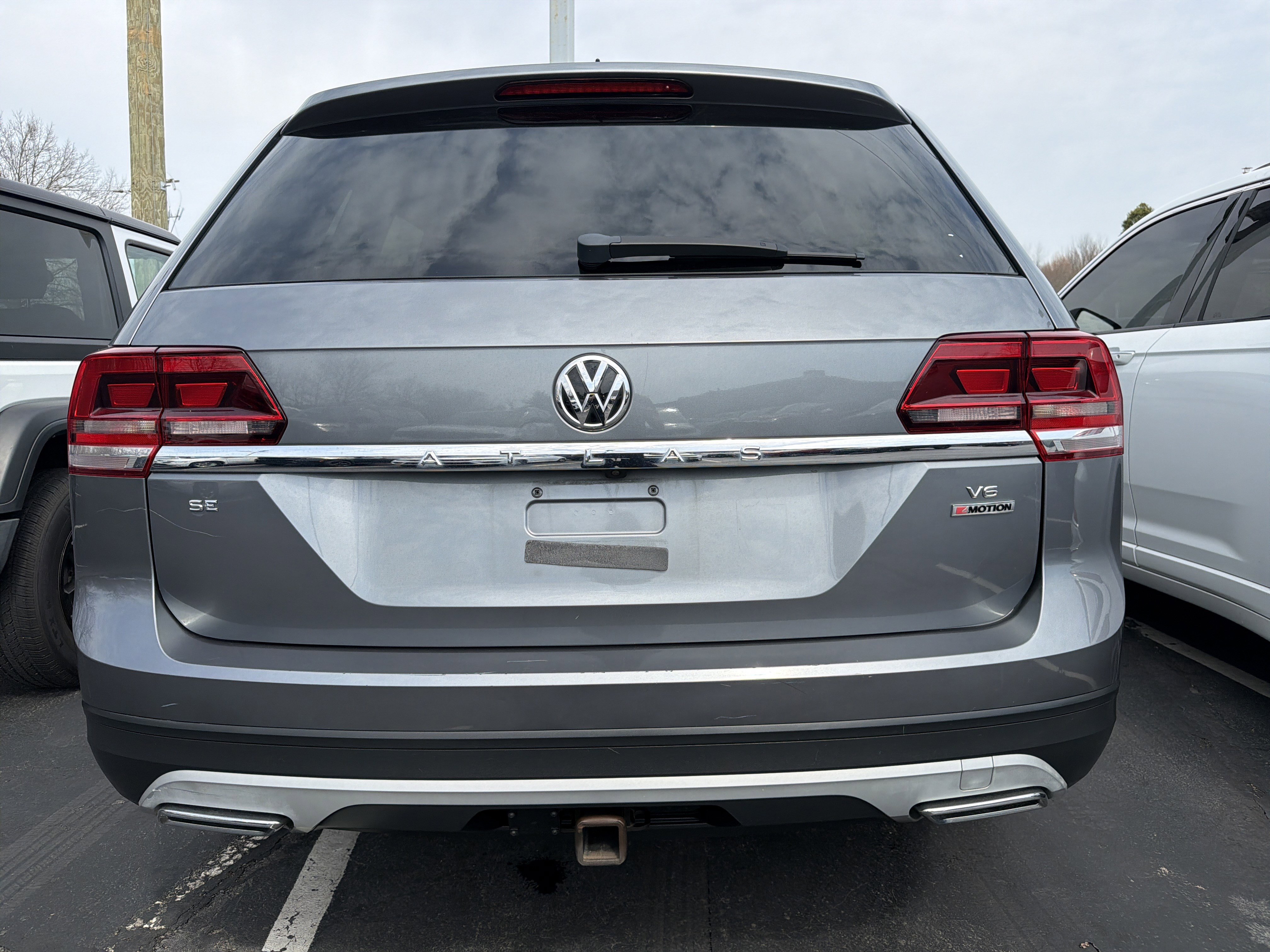 Used 2019 Volkswagen Atlas SE w/ Panoramic Sunroof Package image 6