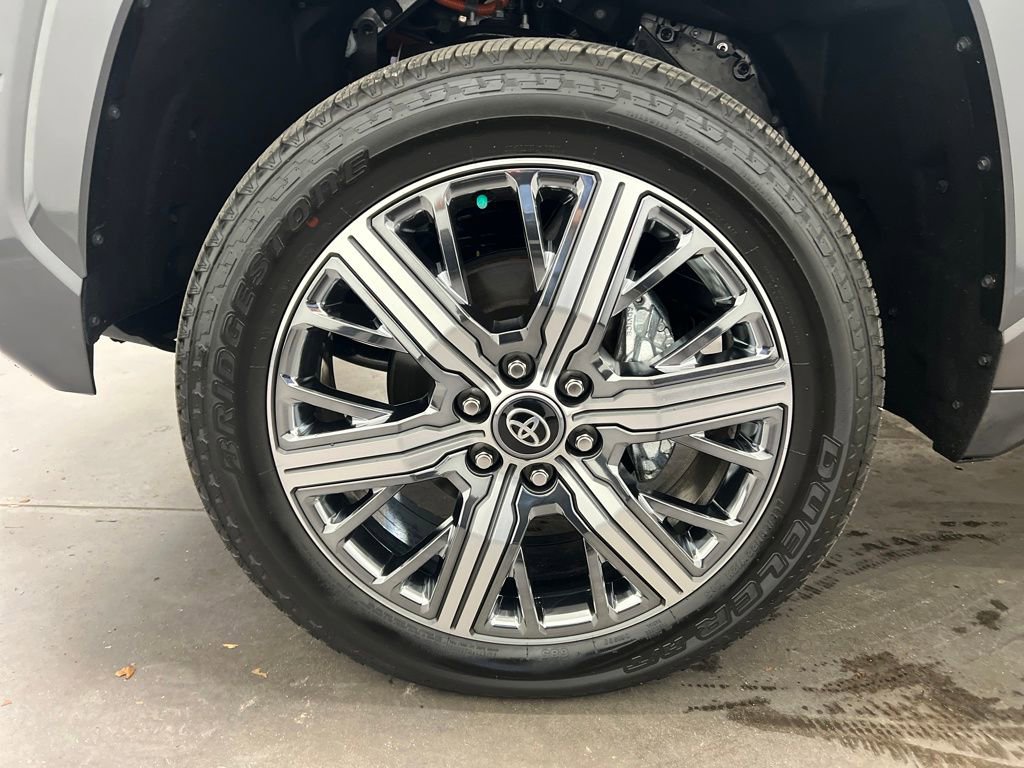 Used 2025 Toyota Tundra Capstone image 30