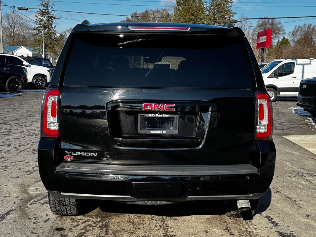Used 2020 GMC Yukon SLE w/ SLE Value Package image 4