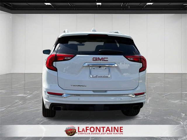 Used 2018 GMC Terrain Denali w/ Comfort Package image 6