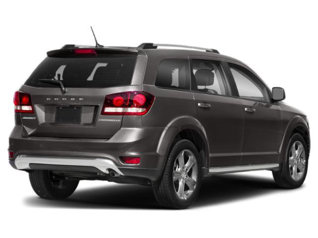 Used 2019 Dodge Journey SE w/ Connectivity Group FWD image 2