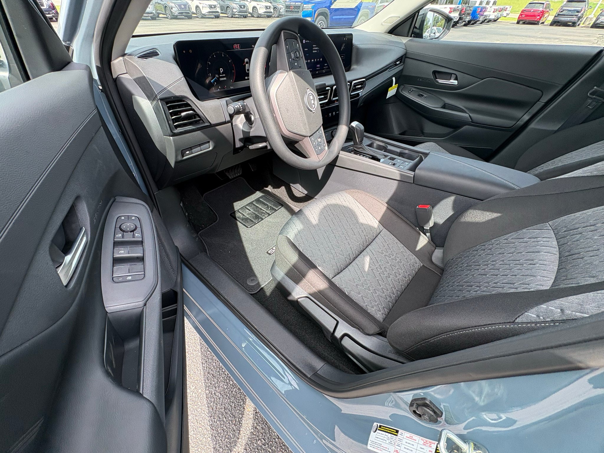 New 2027 Nissan Sentra SV w/ SV Convenience Package FWD image 11