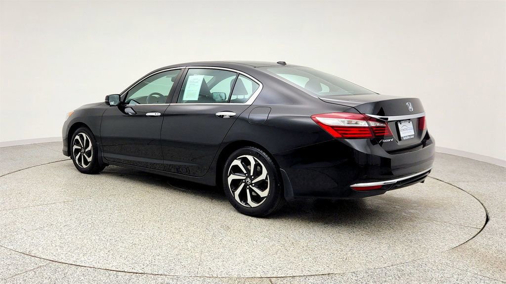 Used 2017 Honda Accord EX-L image 7
