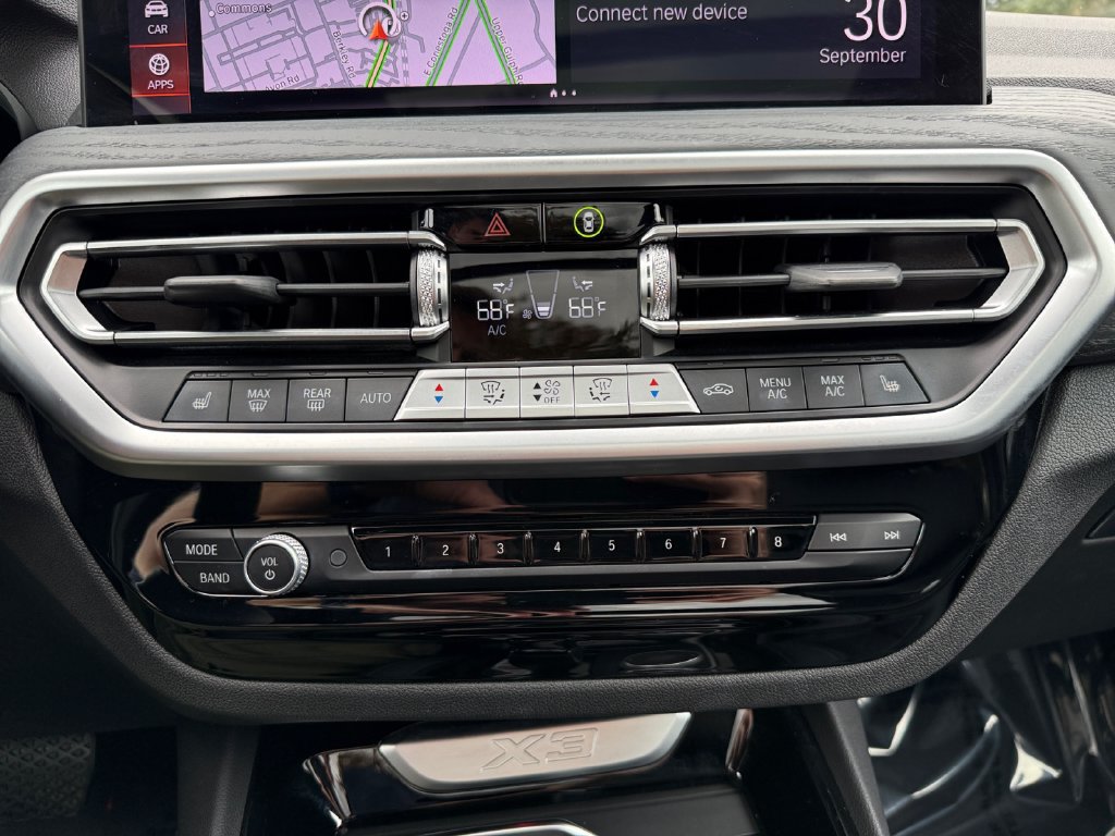 Certified 2024 BMW X3 xDrive30i w/ Premium Package AWD/4WD image 27