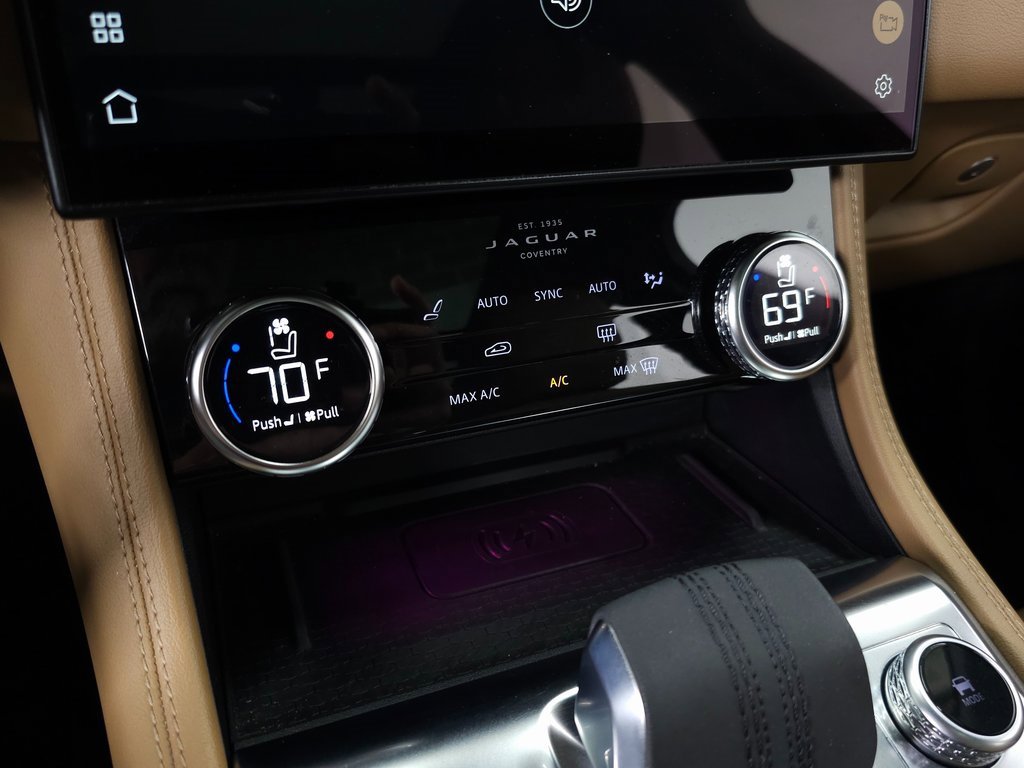 Used 2022 Jaguar F-PACE S image 29