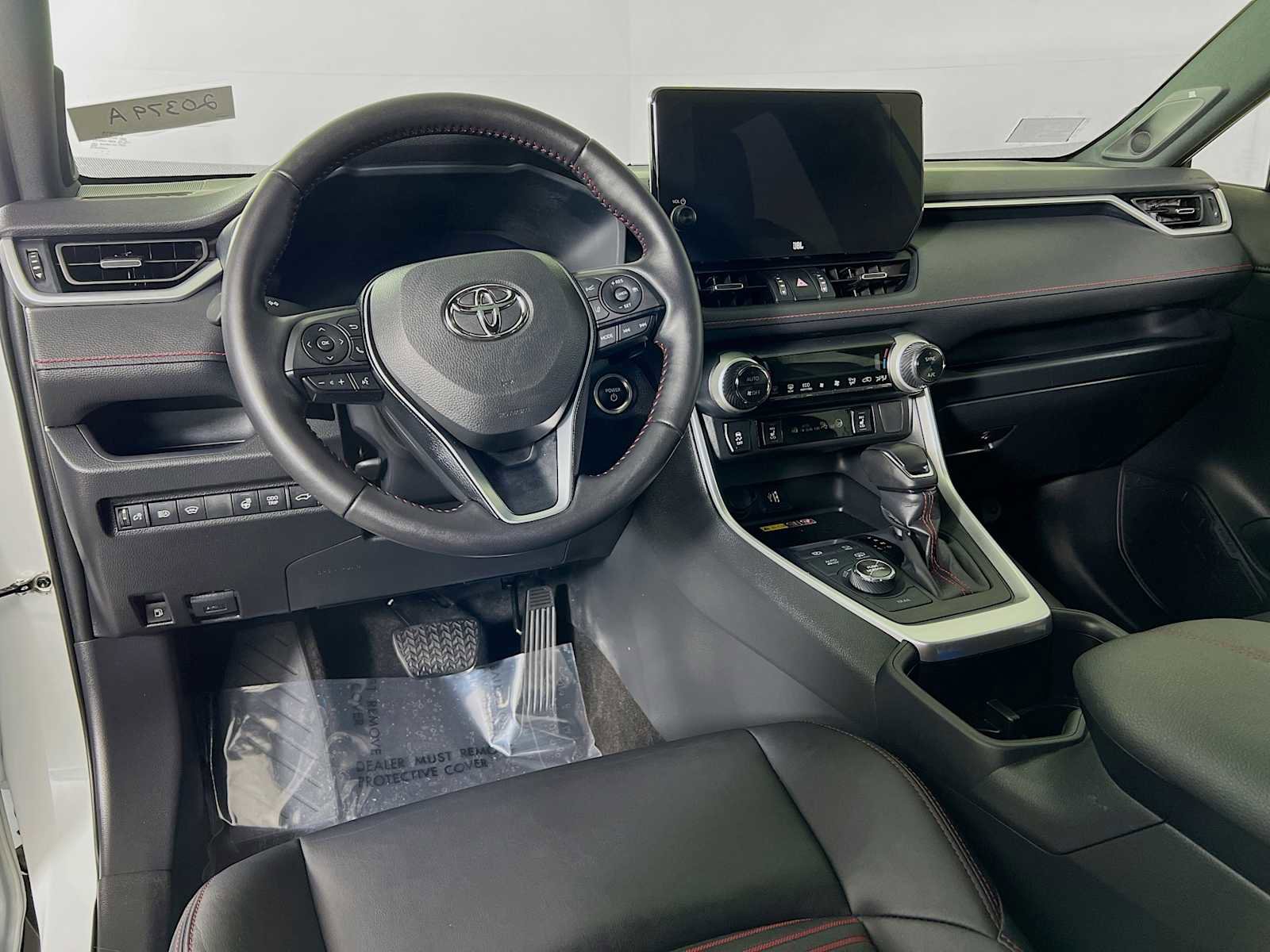 Used 2023 Toyota RAV4 XSE image 9