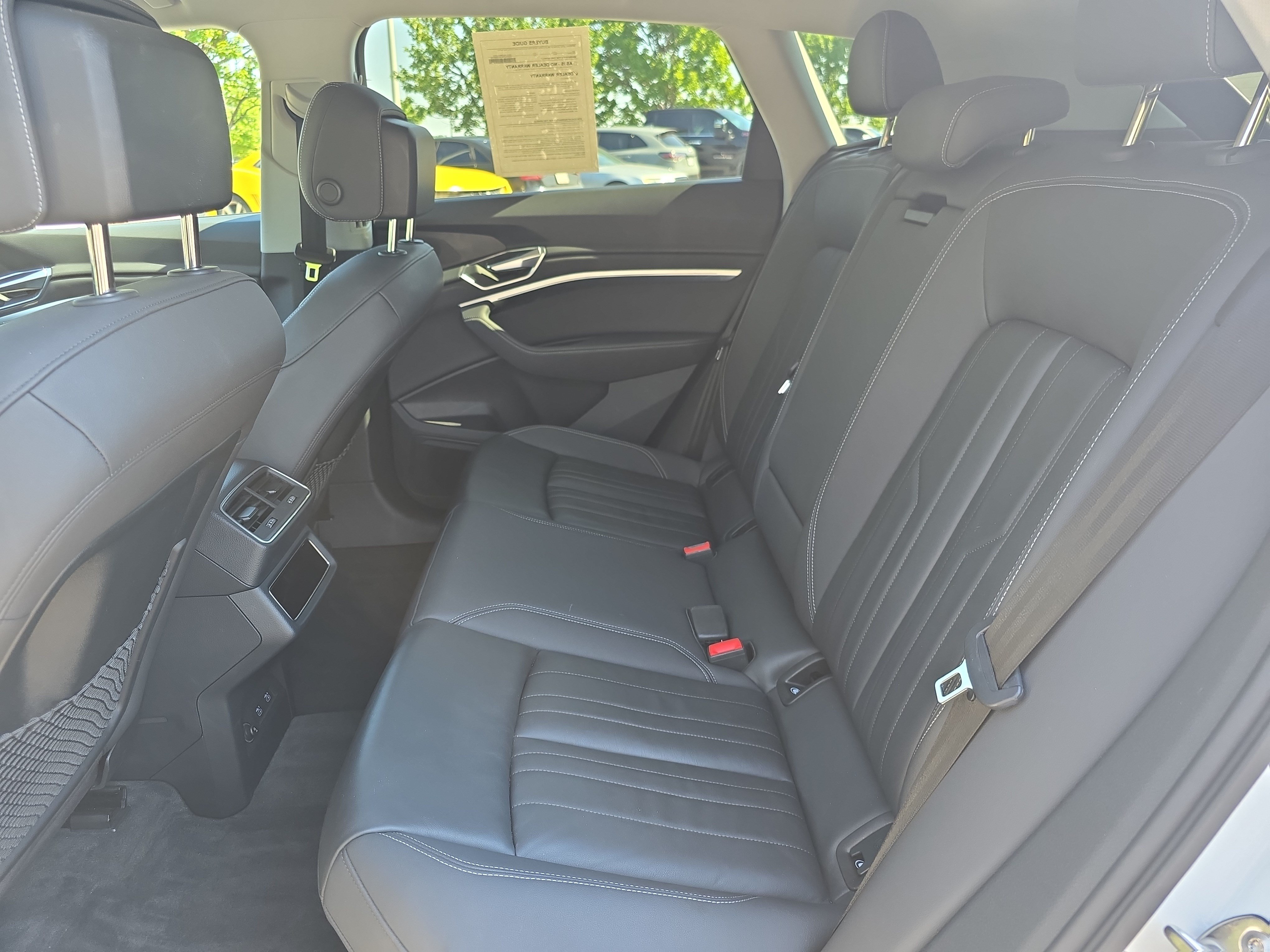 Used 2021 Audi e-tron Premium w/ Towing Package AWD/4WD image 13