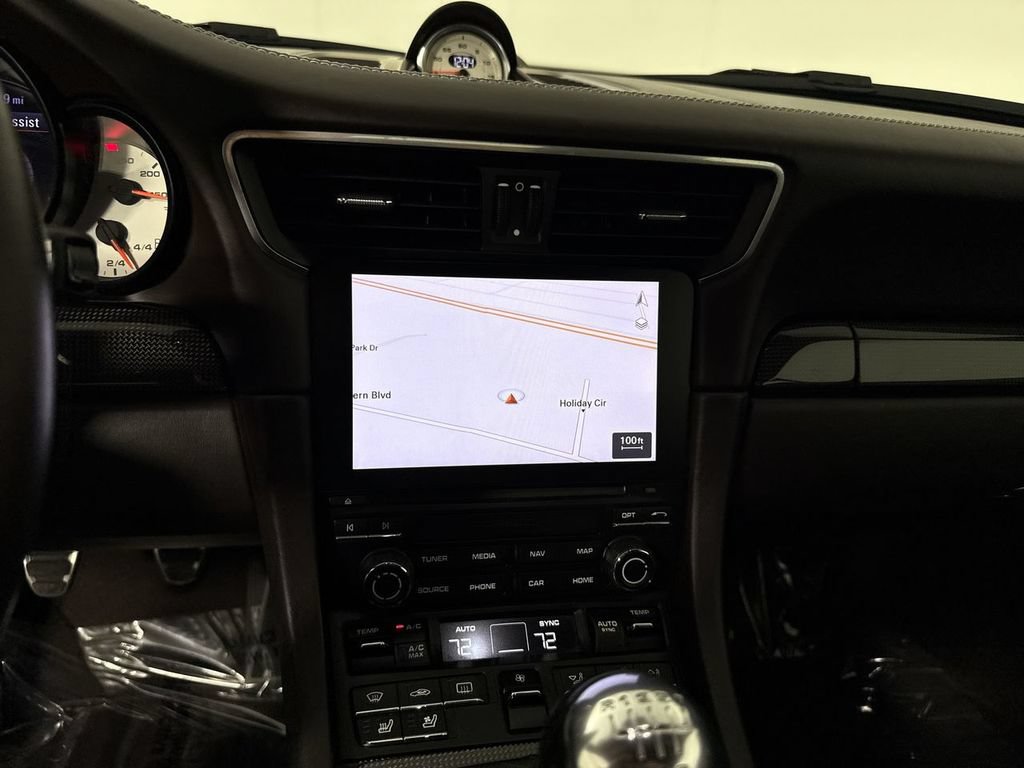 Certified 2017 Porsche 911 Carrera 4 AWD/4WD image 27