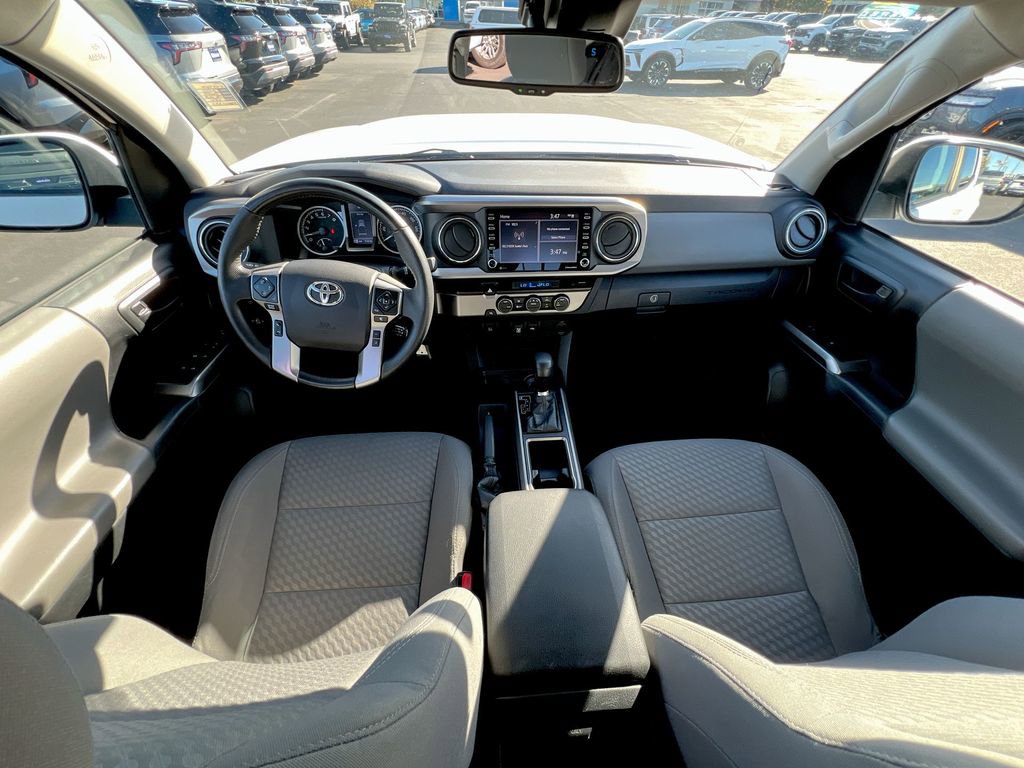 Used 2022 Toyota Tacoma SR5 image 17