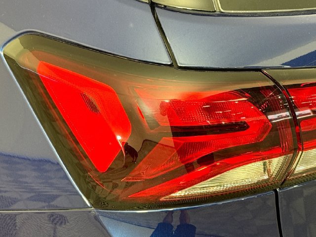 Used 2022 Chevrolet Equinox LT FWD image 33