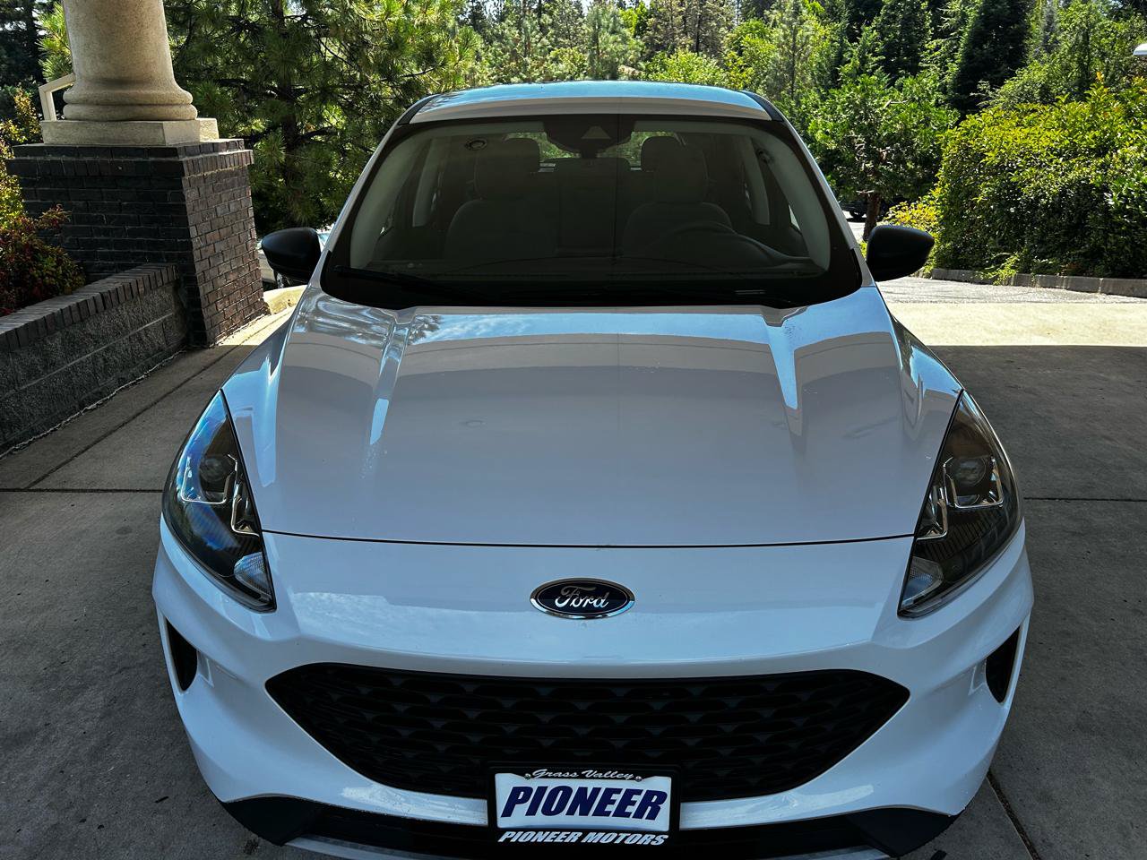 Used 2022 Ford Escape S FWD image 3