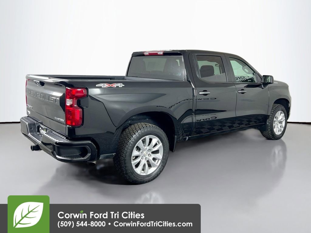 Used 2023 Chevrolet Silverado 1500 Custom image 13