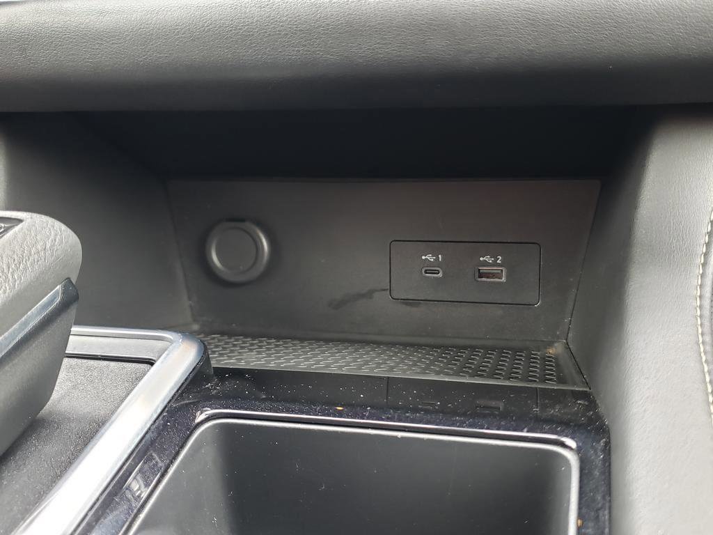 Certified 2025 Nissan Pathfinder SV image 35