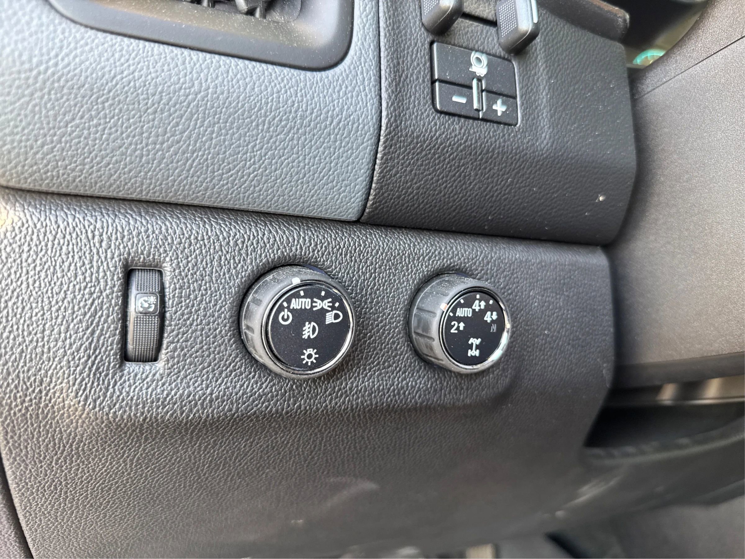 Used 2016 Chevrolet Colorado Z71 image 21