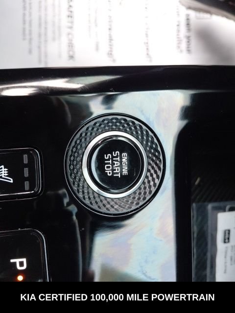 Certified 2024 Kia Niro SX Touring FWD image 18