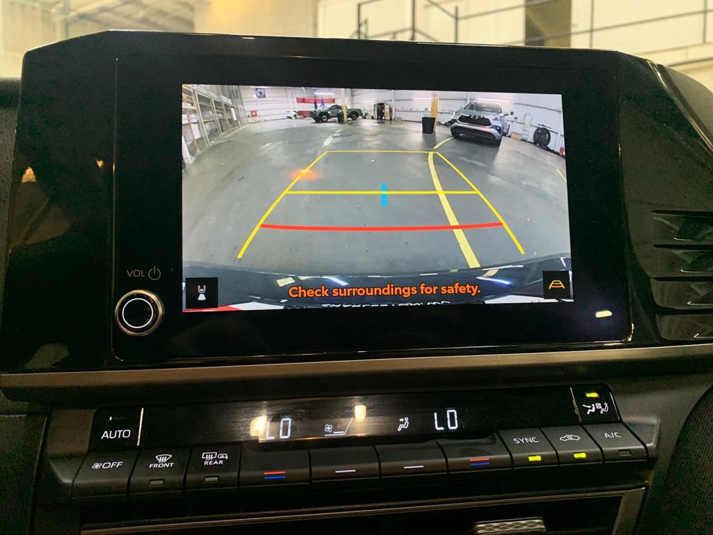 Used 2026 Toyota Camry LE FWD image 22