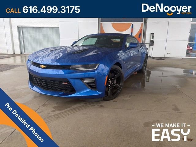 Used 2017 Chevrolet Camaro SS image 1