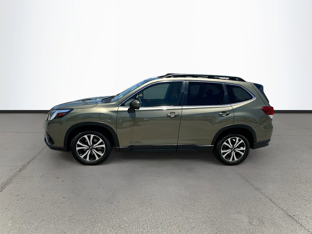 Used 2024 Subaru Forester Limited AWD/4WD image 4