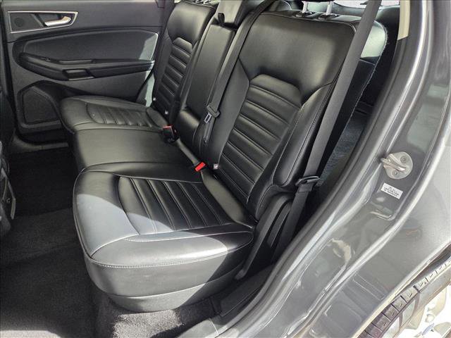 Used 2022 Ford Edge SEL image 17