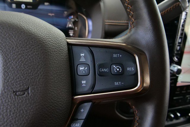 Used 2026 RAM 3500 Longhorn AWD/4WD image 19