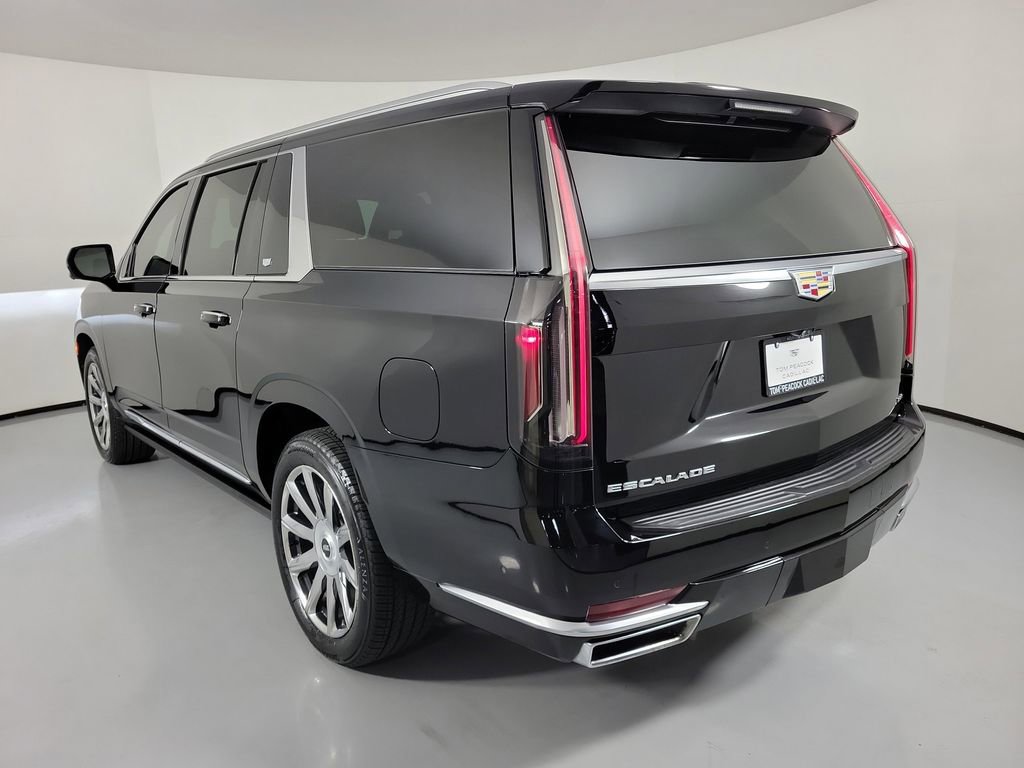 Certified 2023 Cadillac Escalade ESV Premium Luxury Platinum image 3