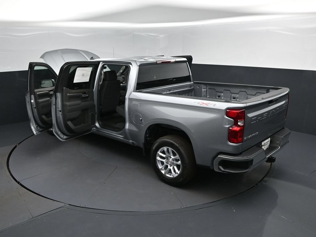 New 2026 Chevrolet Silverado 1500 LT AWD/4WD image 2