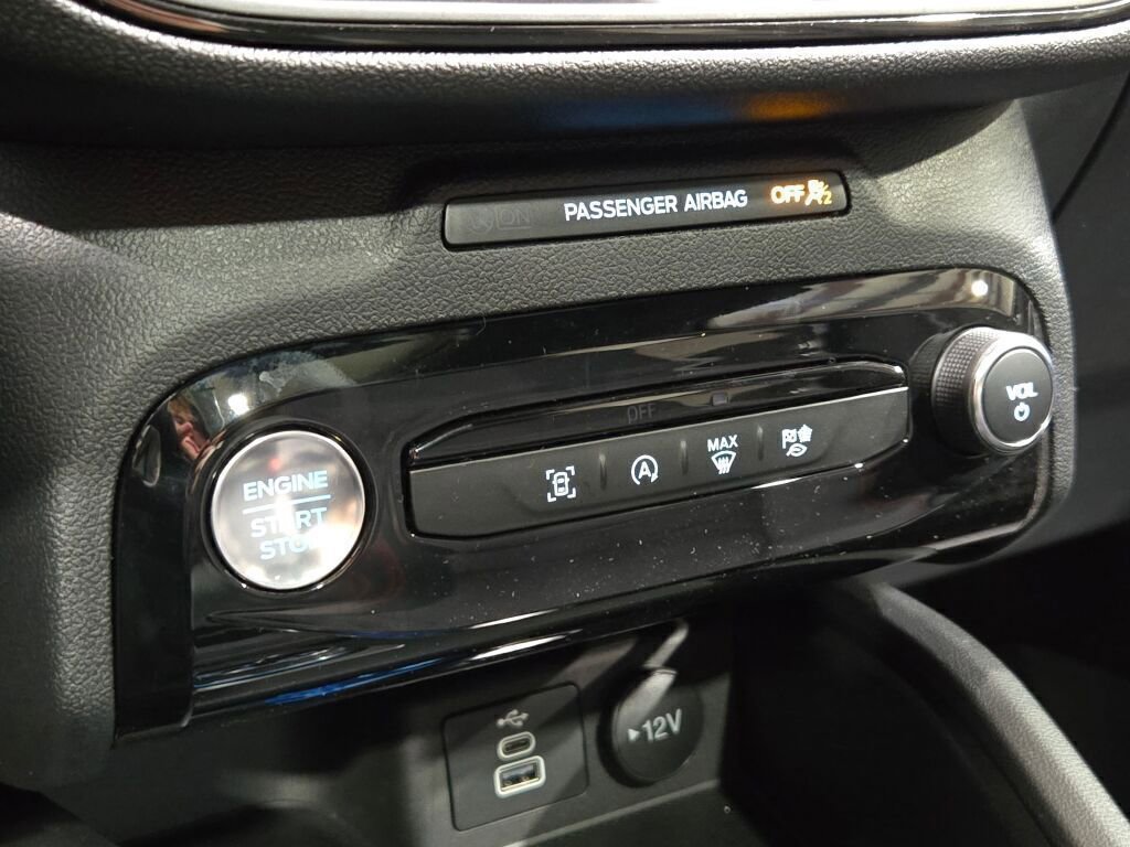 New 2025 Ford Escape ST-Line w/ Tech Pack #1 image 27