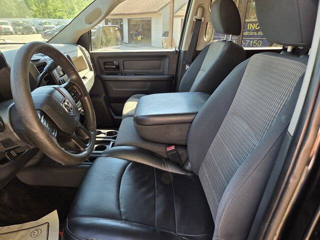Used 2012 RAM 2500 ST w/ Chrome Appearance Group AWD/4WD image 18