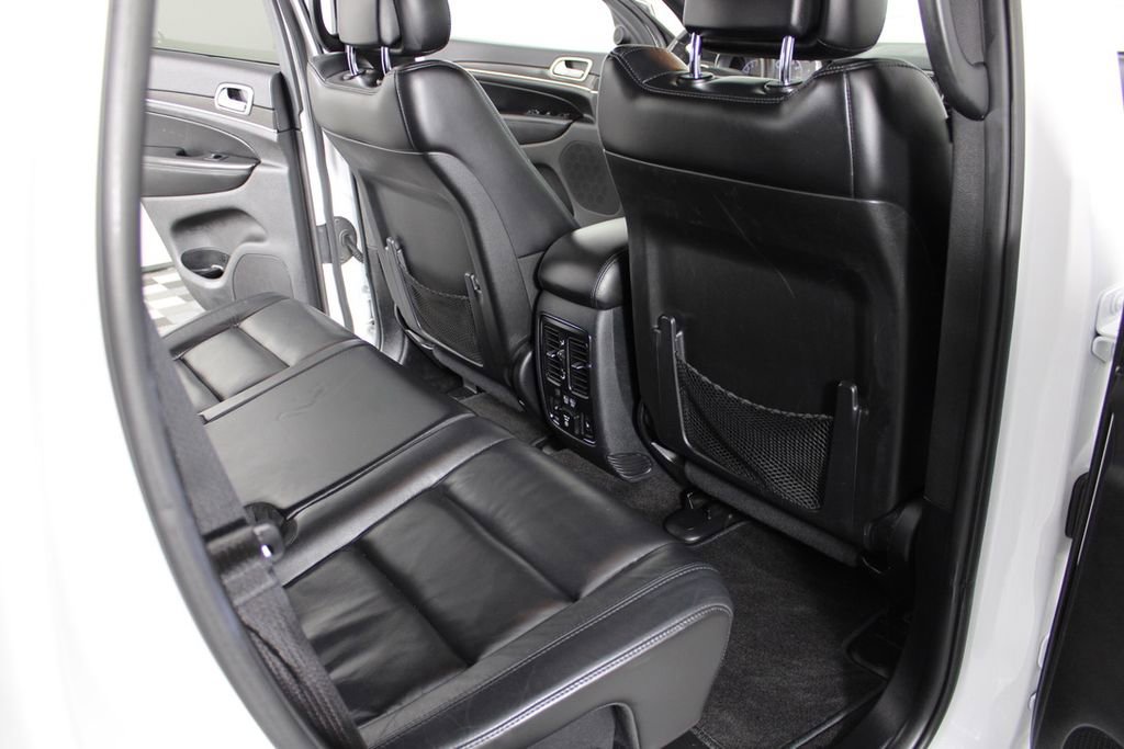 Used 2018 Jeep Grand Cherokee Limited image 33