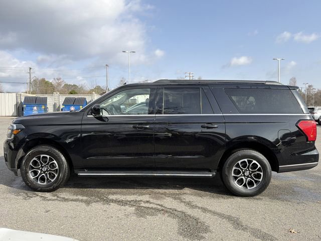 Used 2023 Ford Expedition Max XLT image 6