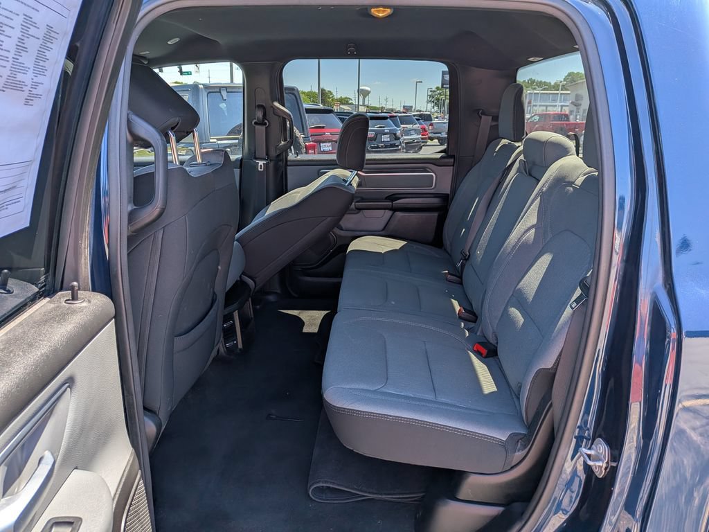 Used 2022 RAM 1500 Big Horn AWD/4WD image 17