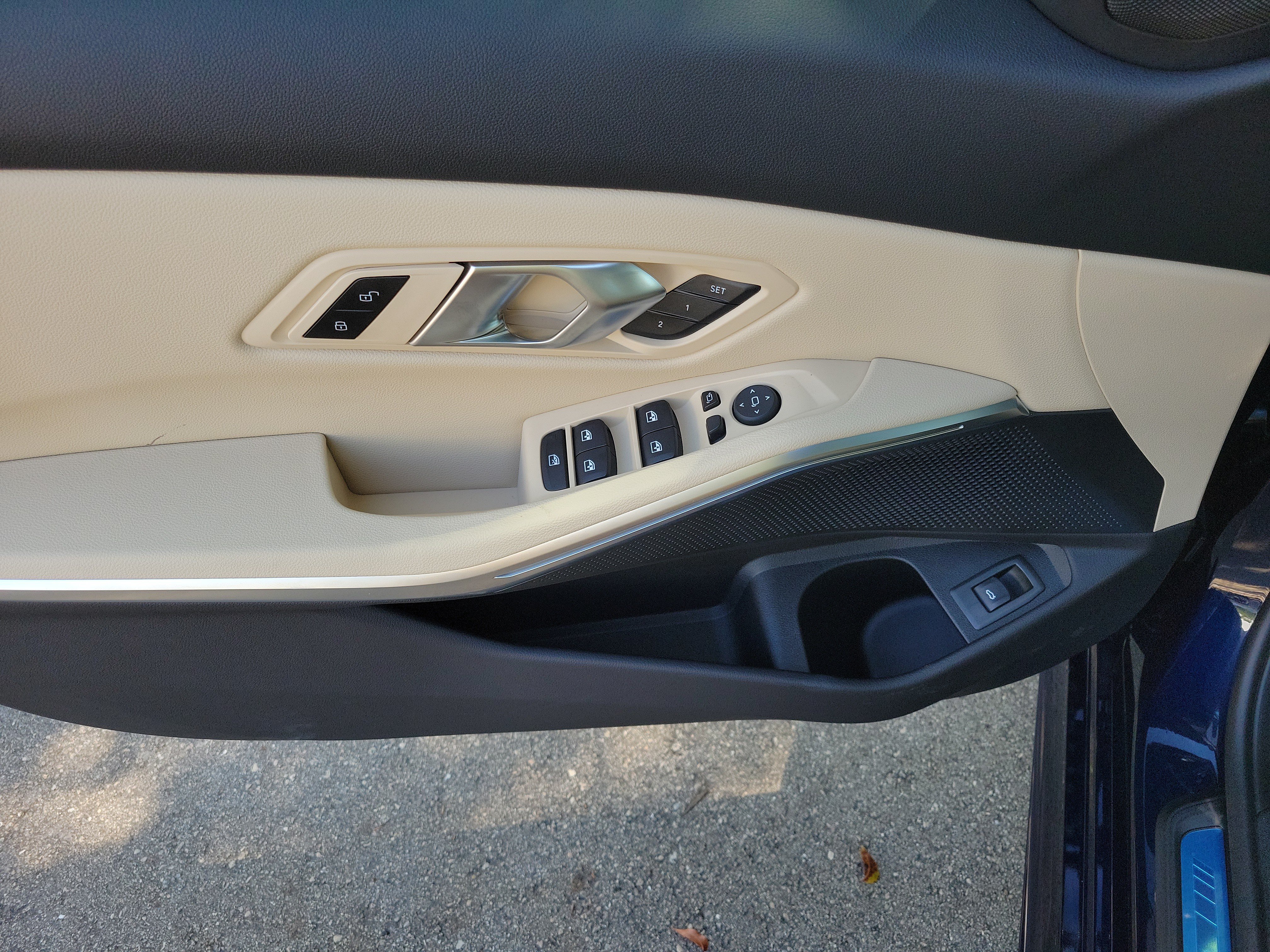 New 2026 BMW 330i Sedan w/ M Sport Package RWD image 20