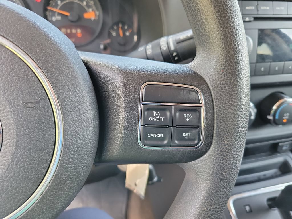 Used 2015 Jeep Patriot Sport w/ Power Value Group FWD image 19