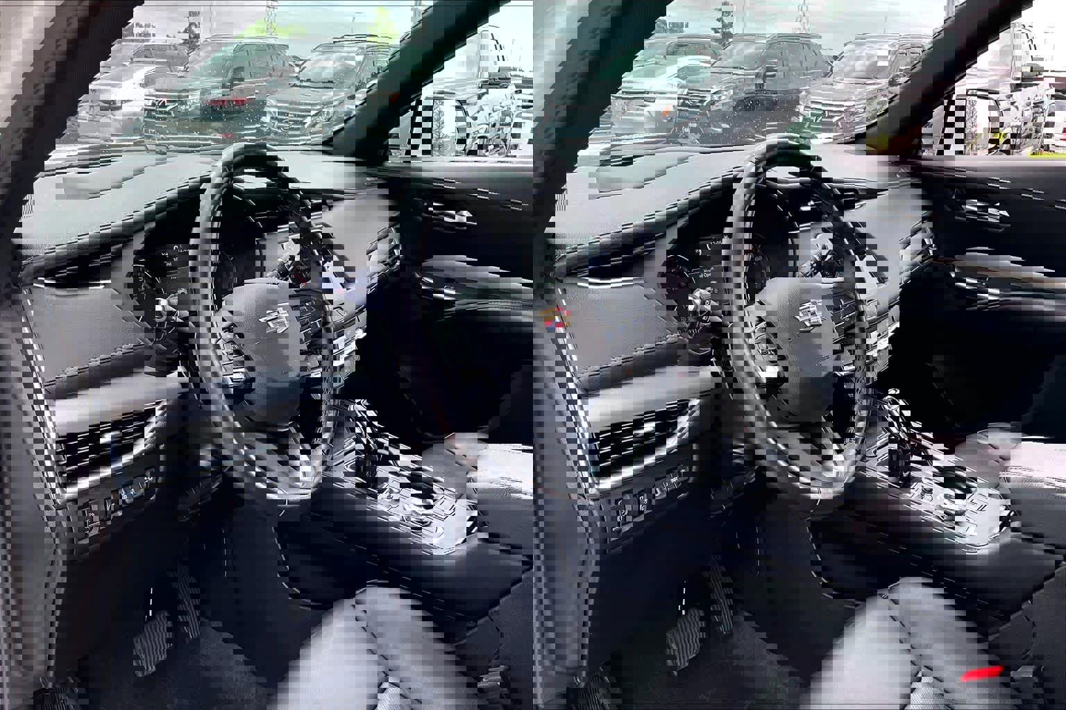 Used 2023 Cadillac XT4 Premium Luxury w/ Technology Package image 16